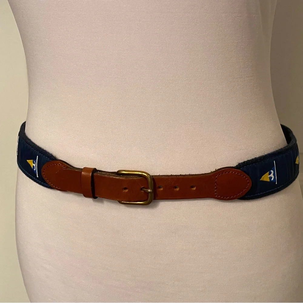 LEATHER MAN MENS BELT BLUE NAUTICAL FLAGS BROWN TAN Size 30 BRASS BUCKLE USA